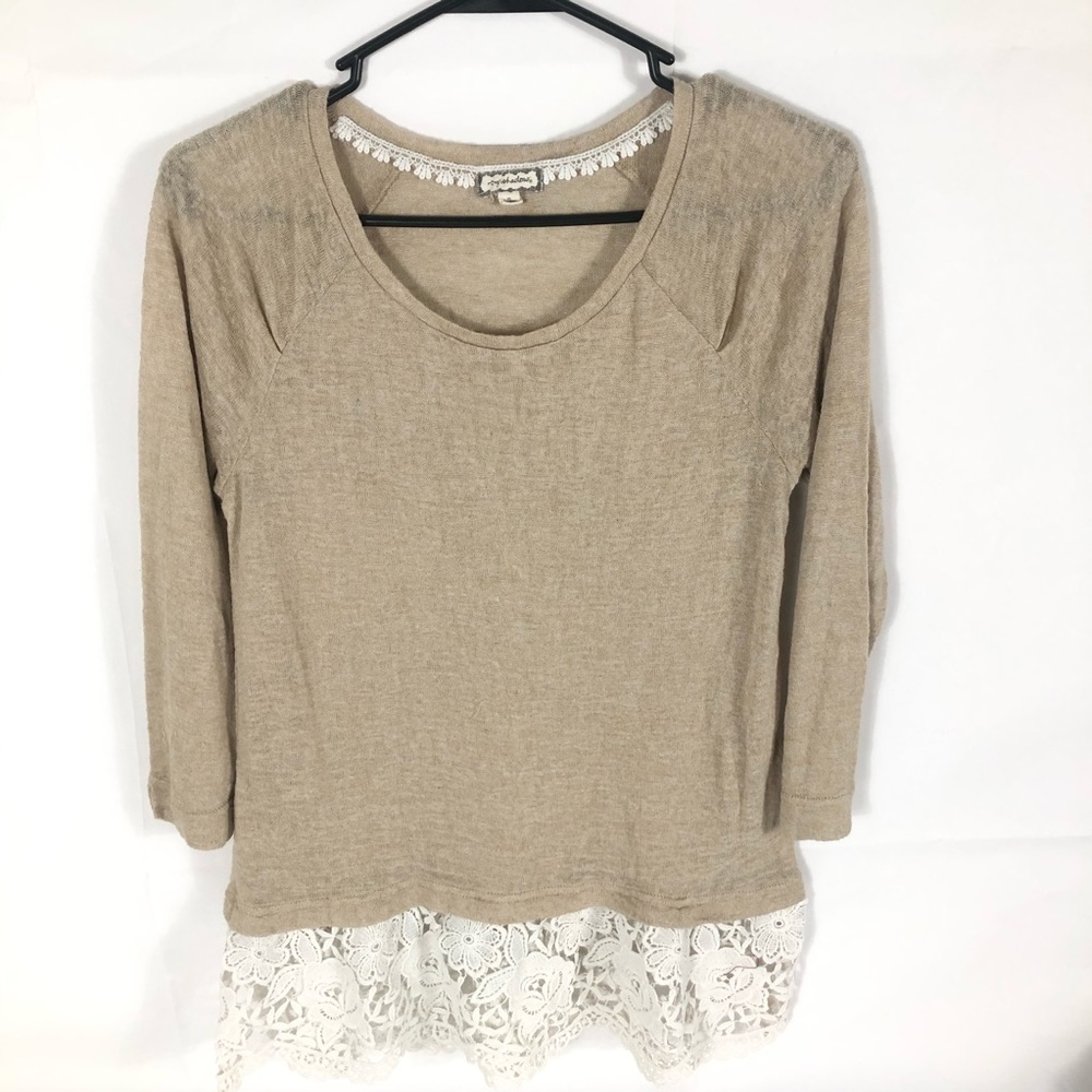 Eyeshadow Shirt Womens Small 3/4 Sleeve Lace Peplum Tan White Top